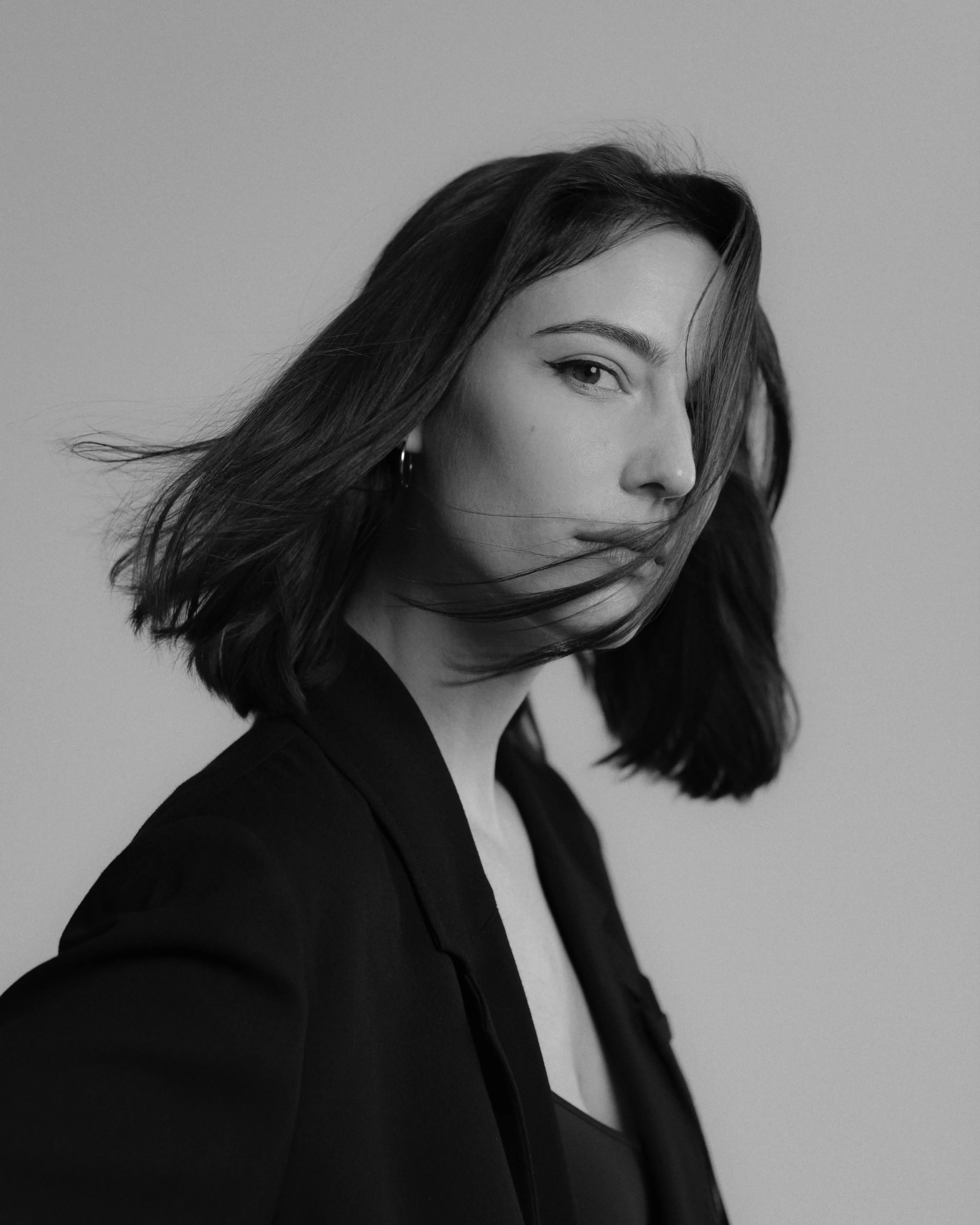 Amelie lens Regresa al Pais